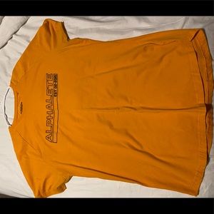 Alphalete men’s shirt